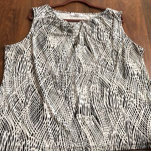 Liz Claiborne very classy sleeveless top usc